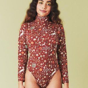 Samantha Pleet Turtle Bodysuit Crimson Red Illuminated Cotton SZ M